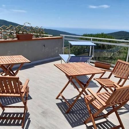 Vista Sulle Isole Dell'Arcipelago Toscano Nibbiaia Экстерьер фото
