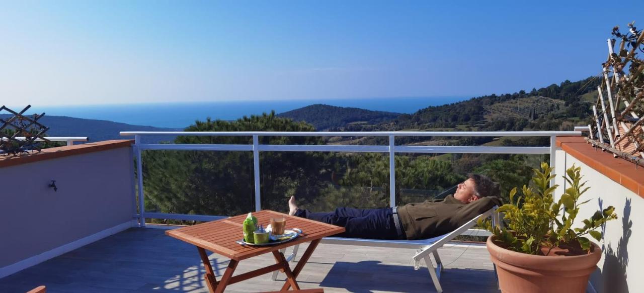 Vista Sulle Isole Dell'Arcipelago Toscano Nibbiaia Экстерьер фото
